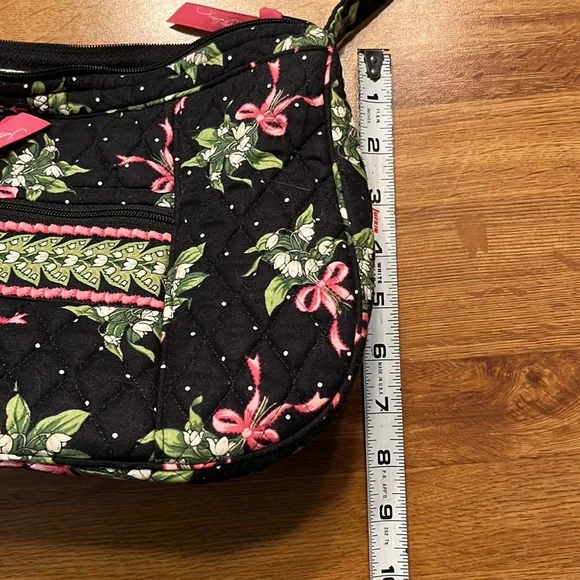 Vera Bradley Vintage Pattern - Picture 7 of 7